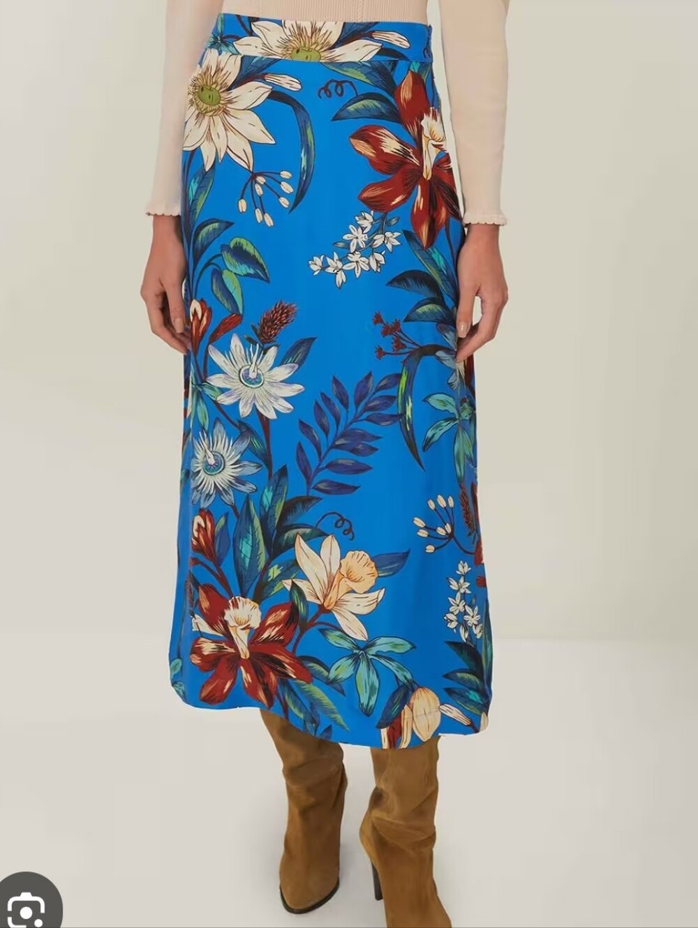 Women's Dress - Farm Rio Blue Floral Midi Skirt Size Medium